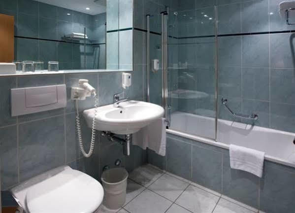 Hotel Berchtold Бургдорф Екстериор снимка